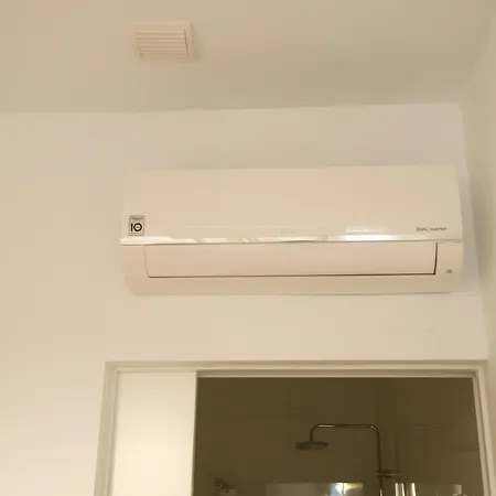 Loft Valentia Ifach 호스텔
